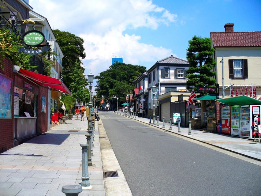 1-Day Walking Tour around Kobe : Mountains, Sea and Sake - Meeting at Shin-Kobe: how to start smoothly