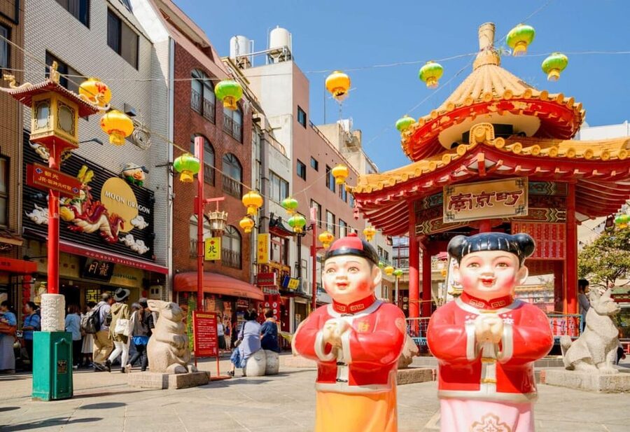 1-Day Walking Tour around Kobe : Mountains, Sea and Sake - Chinatown Nankin-machi: street energy with a guided route