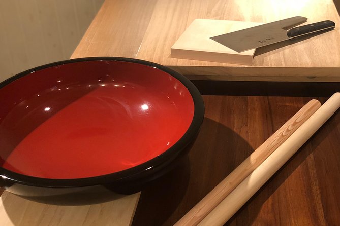 A pairing experience in Sapporo where you can enjoy tempura and 3 kinds of Hokkaido-only sake, along with a soba-noodle making experience! - Price and Logistics: Is $123.79 Good Value?