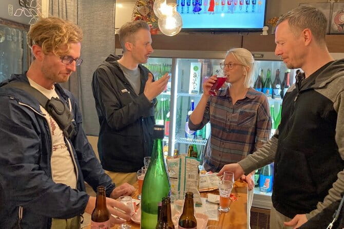 Bouldering, Sake and Food, Local Gem Hiroshima Evening Tour - Yamanaka’s Kakuuchi Sake Stop: Fruity Ginjo Meets a Street-Alive Atmosphere