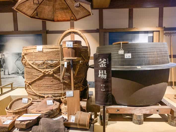 Cruise Shore Excursion: Kobe Sake Tasting with Local Guide - Getting to Nada Ward: Quick Transit, Then Real Sake Focus