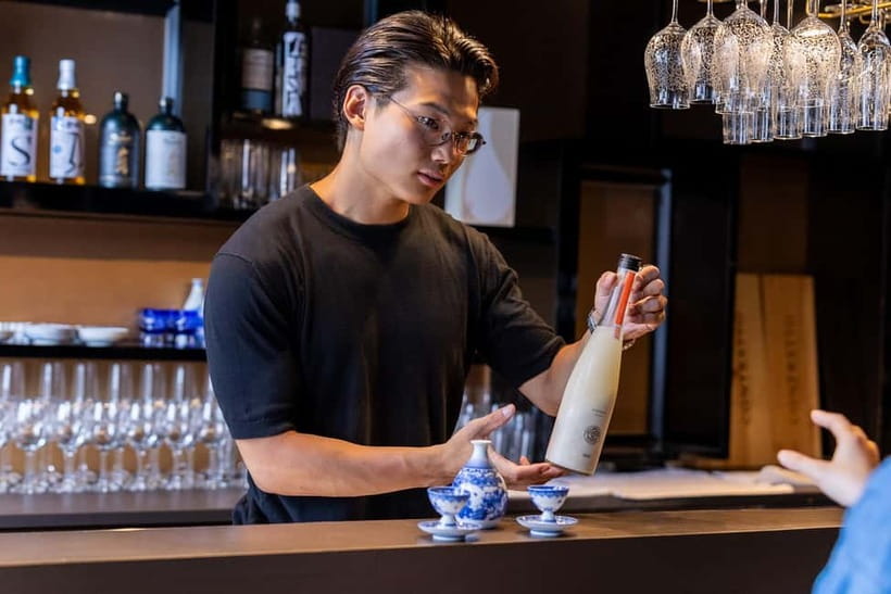 Ginza, Tokyo: Sake Experience with traditional vessels - What the hosts do differently (and why names like Hiyori, Nana, and Rireka pop up)