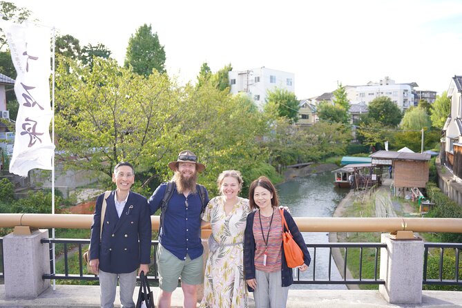 Japanese Sake Breweries Tour in Fushimi Kyoto - Stop 1: Gekkeikan Okura Sake Museum and the Fushimizu water well