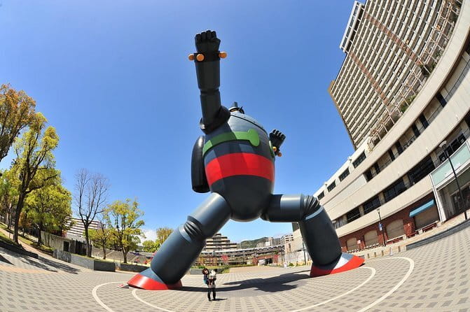 Kobe: 3-Hour Private Sake Tour in Japan’s Top Sake Area - Stop 3: Hakutsuru Sake Brewery Museum and the full historical setup