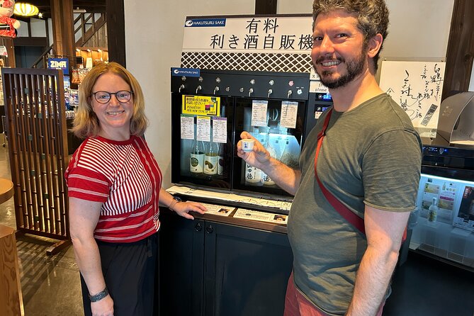 KOBE Sake brewery PRIVATE walking tour with Local guide - Hamadaya wrap-up: the kakuuchi-style drinking moment