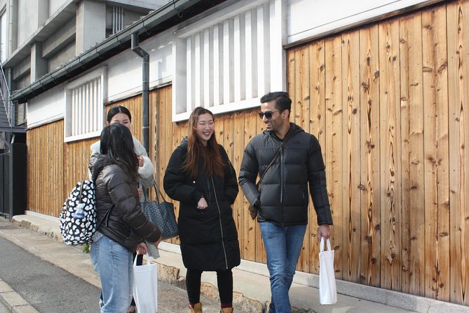 KOBE Sake Tasting Tour at Breweries (tasting fee included) - Stop 3: Hakutsuru Sake Brewery Museum for scale and old brewing space