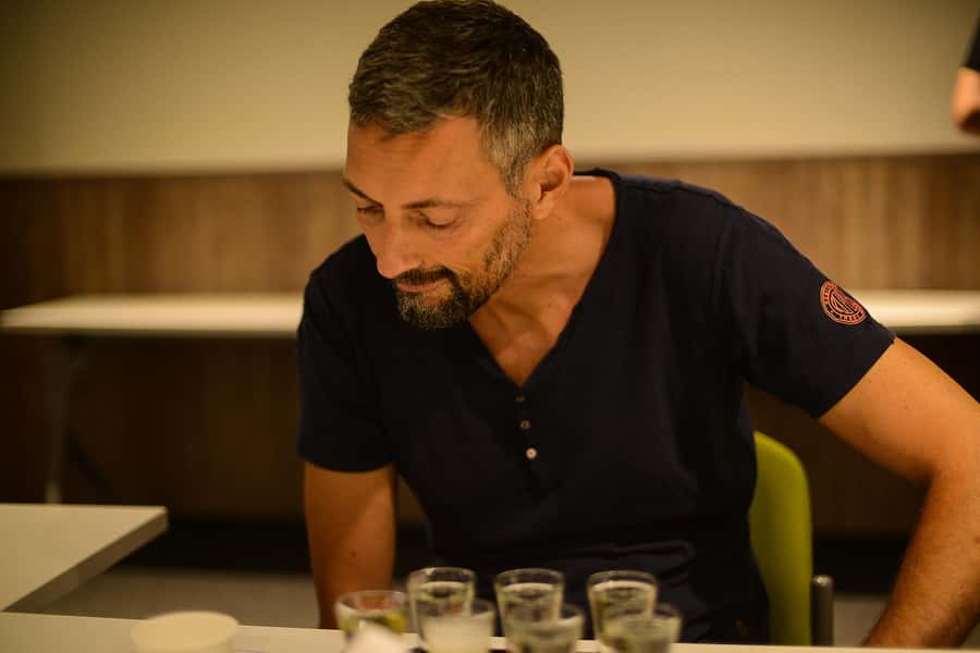 Kyoto: Beyond the Insider Sake Tasting Experience - Your 10-Sake Flight: Ancient Methods, Microorganisms, and Wood