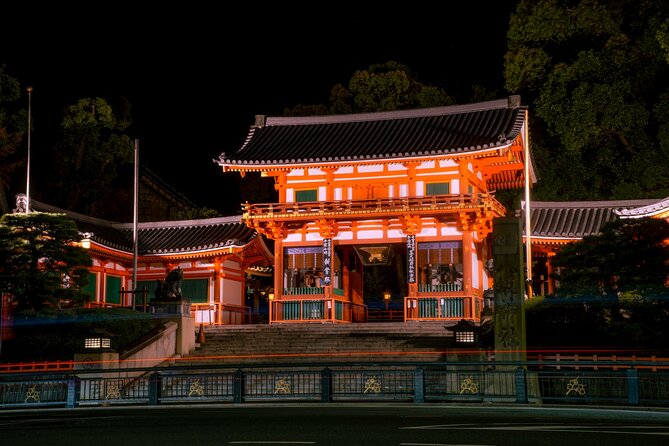 Kyoto: Gion Geisha District & Sake-in-Hand Walking Tour - Yasui-Konpiragu Shrine: a shrine stop with a clear theme