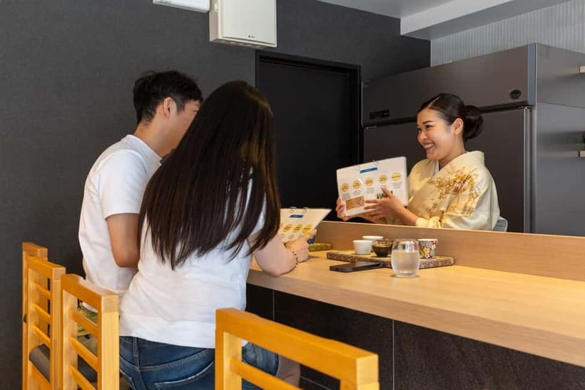 Kyoto: Newly Opened Sake Tasting - Sanjo Chasuian - A smooth start near Karasuma Oike Station