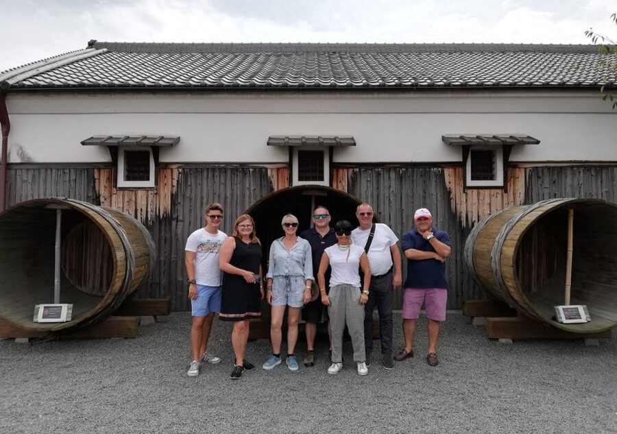 Kyoto Sake Brewery Tour - The 3-hour flow: tasting rooms, lunch, and a bit of shopping time