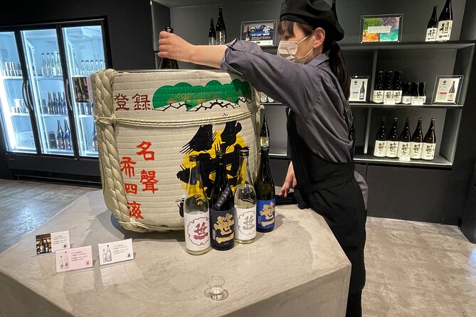 Mt FUJI - Panoramic Tour w/ Hoto Lunch, JP Sake & Onsen tatto OK! - Dangozaka Service Area Breads: Quick Fuel When Breakfast Is Far Away