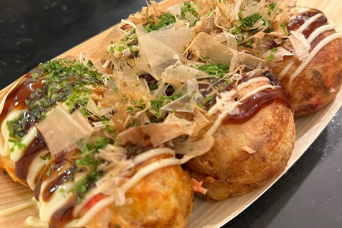 Osaka Sake Tasting & Takoyaki Cooking Experience - Sake Tasting Led by Momoko-san: What You Actually Learn