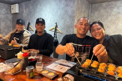 Osaka Sake Tasting & Takoyaki Cooking Experience - Meeting at Momo to Sake (and What That Means for Your Walk)