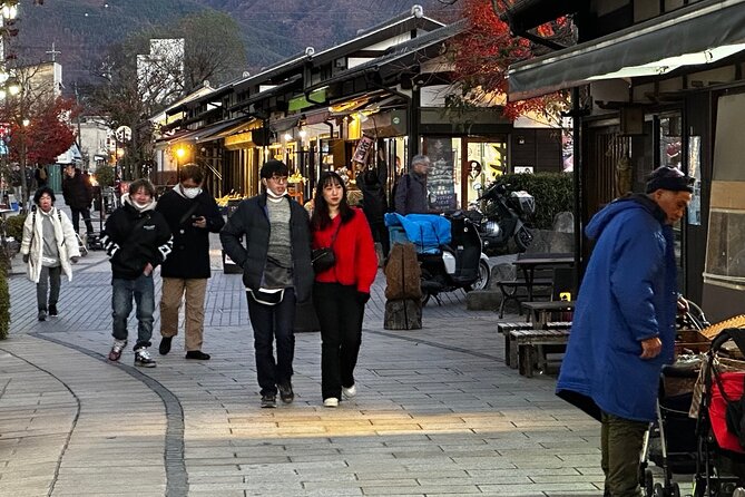 Private Matsumoto Castle & Sake – Taste of Local Life - Timing and comfort: The small constraints that matter