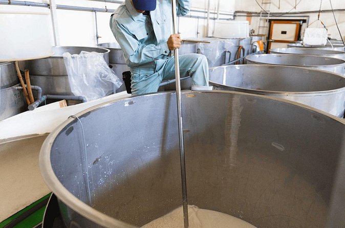 Sake Heritage Nagoya Brewer’s Insights and Tastings tour - Inside the Edo-era kura: off-limits spaces, old tools, clear explanations