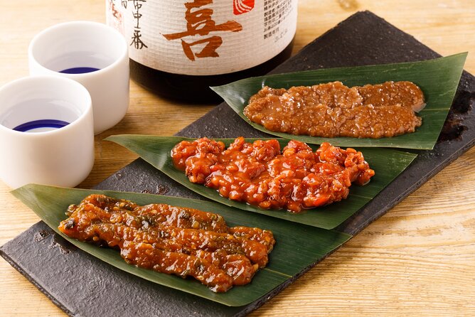 Sake Pairing Workshop with Japanese Food in Shinjuku - The guide experience: interactive, bilingual, and small-group paced
