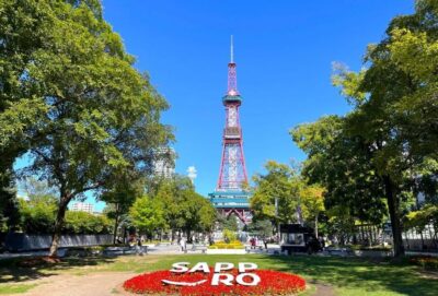 Sapporo: Buddha Hill, TV Tower, and Sake Stand Bar Tour - Butsugan-ji Temple: 45 meters of Buddha Nirvana roofline