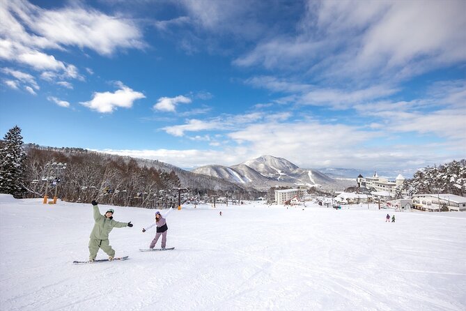 Snow Monkey, Zenko Ji Temple, Sake in Nagano Tour - Obuse-machi: a softer, arts-and-food detour after the monkeys