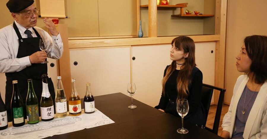 Tokyo: 7 Kinds of Sake Tasting with Japanese Food Pairings - Your hosts: what you’ll learn from Tanaka-san and Taka-san