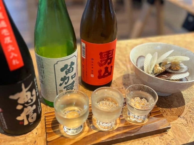 Tokyo: Private Tsukiji Street Food & Sake with Local Guide - Tips to get the most from the tour